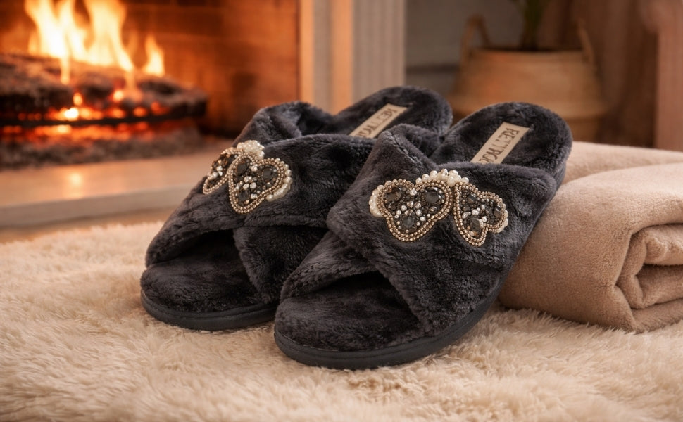 Katie Women’s Luxury Black Slippers – Lightweight Comfortable Handmade Plush Faux Fur Slippers with Diamanté Heart Embellishment